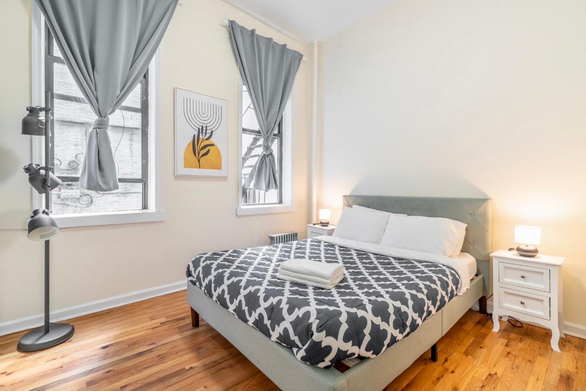 2 Bedroom Hidden Upscale Oasis New York City Exterior photo